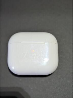 Apple AirPods 3rd Gen. A2566 Charging Case Only MagSafe Genuine Apple OEM Tested
